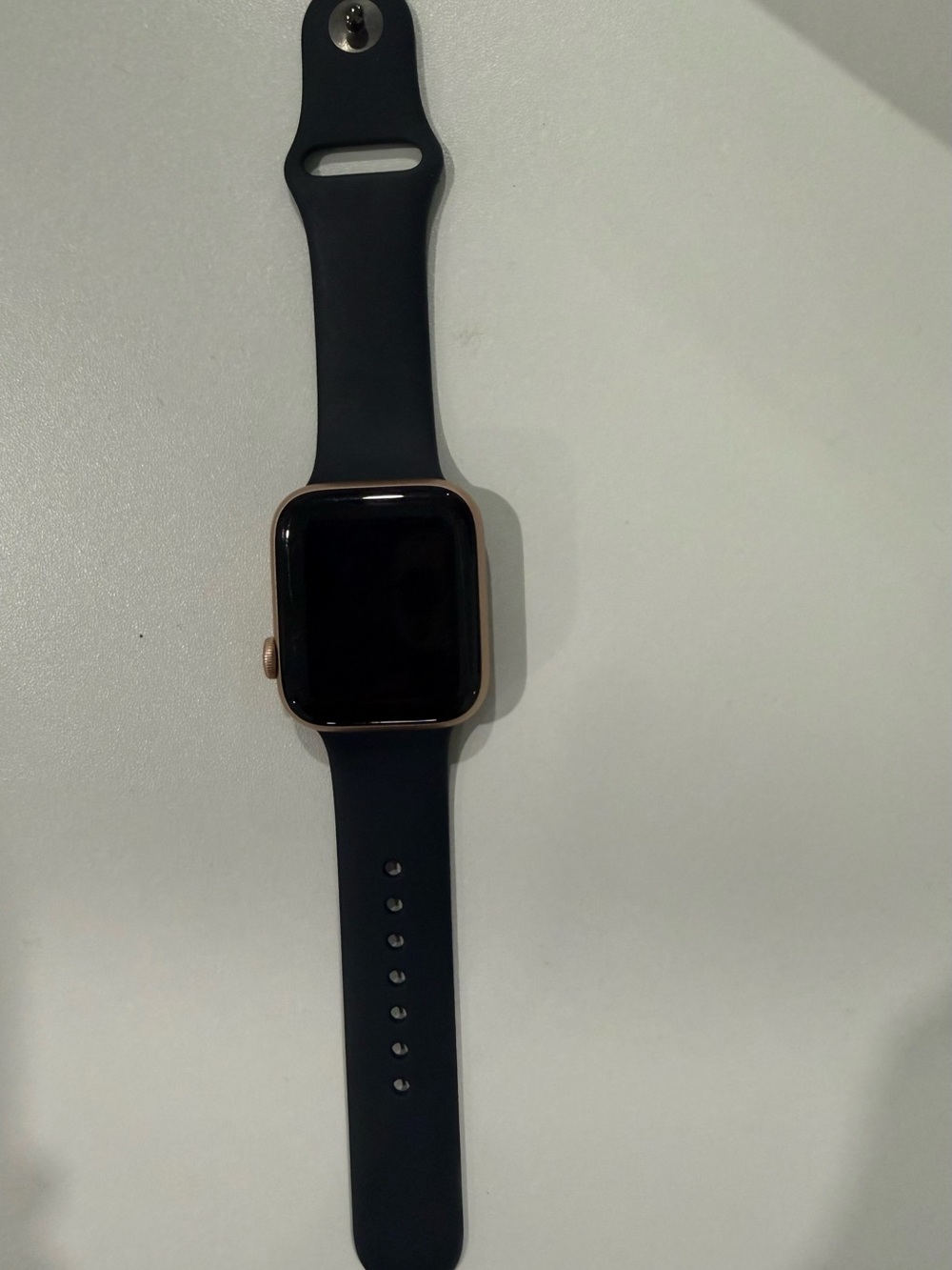 Apple Watch Series 6 44mm Gold Aluminum Case Sport Band